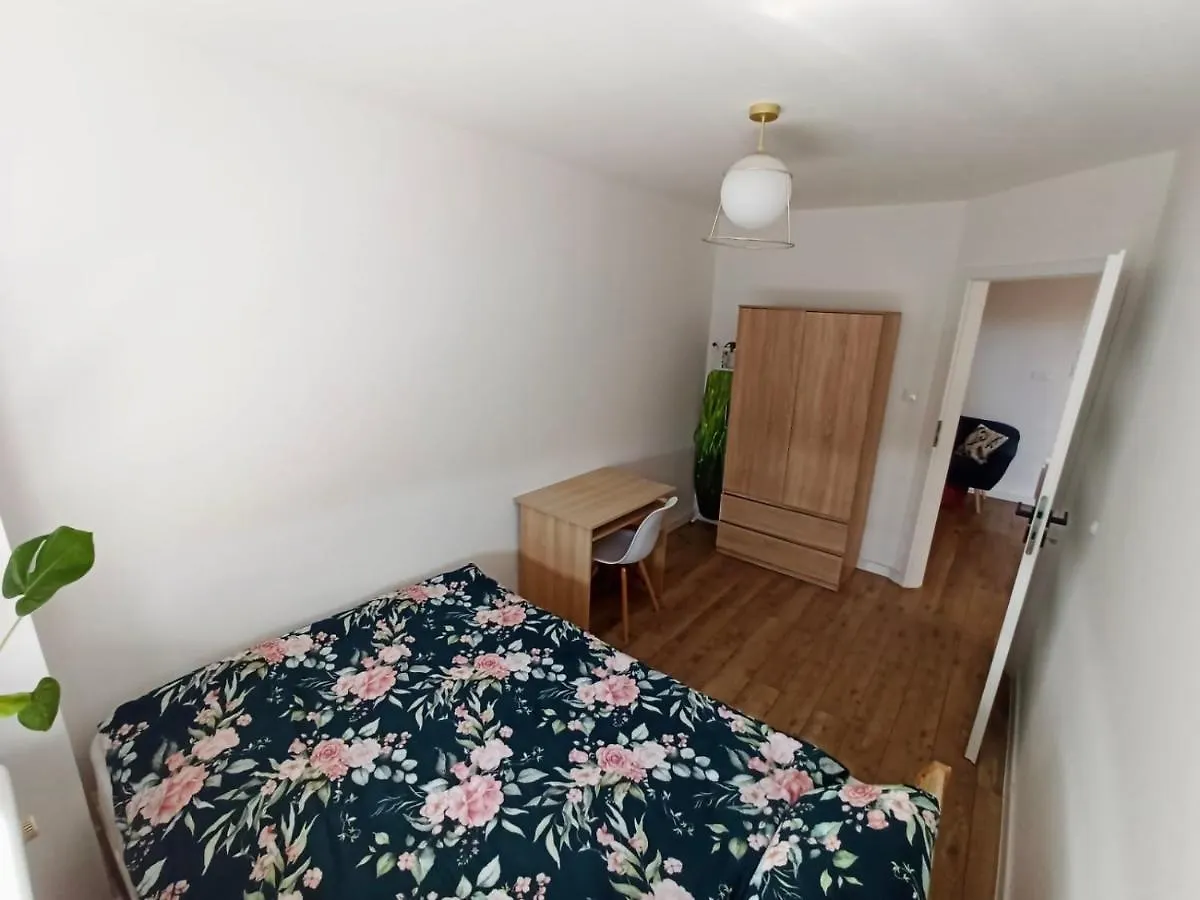 Obroncow Wybrzeza 10 Apartment Gdansk Poland